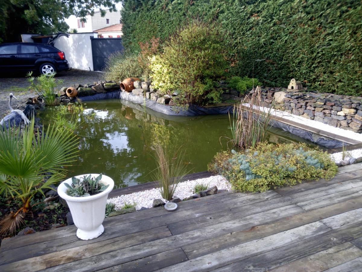 Le Champ-Saint-Pere Mas Des Vignes Piscine Chauffee Bed & Breakfast エクステリア 写真
