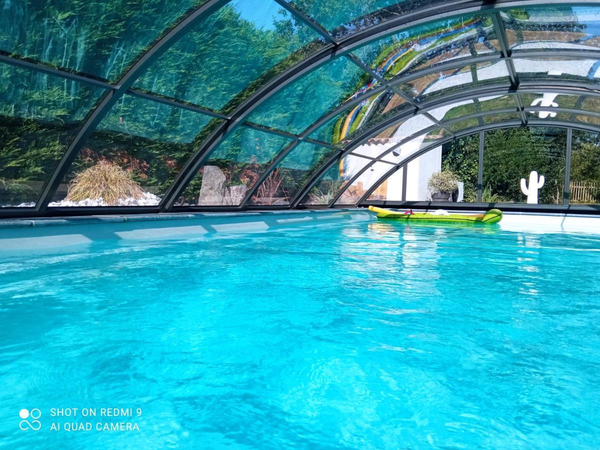 Le Champ-Saint-Pere Mas Des Vignes Piscine Chauffee Bed & Breakfast エクステリア 写真